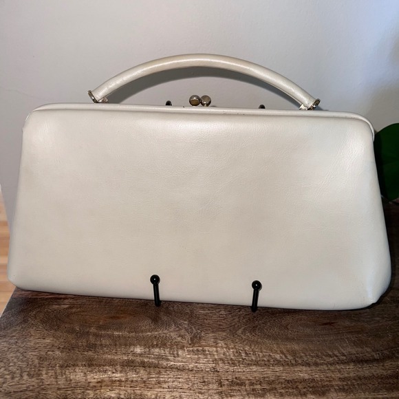 Vintage HL USA Cream Top Handle Frame Bag Clutch Handbag Purse Evening Formal - Picture 1 of 10